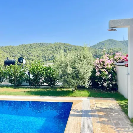 Ξενοδοχείο Nest Largely Designed Private With Pool & Garden In