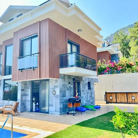 Nest Largely Designed Private With Pool & Garden In Gocek (Fethiye)