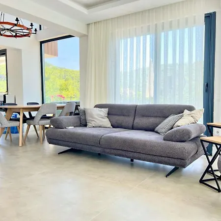 Nest Largely Designed Private With Pool & Garden In 4* Gocek (Fethiye)